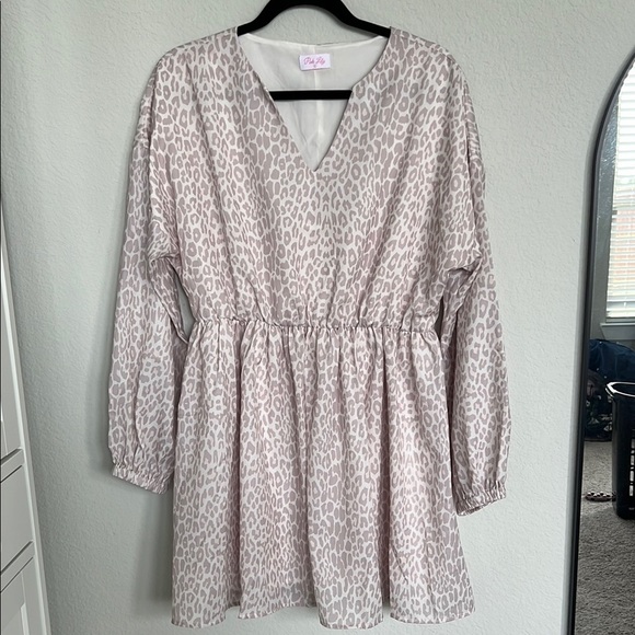 Pink Lily Long Sleeve Light Pink Cheetah Print Dress - Picture 1 of 5